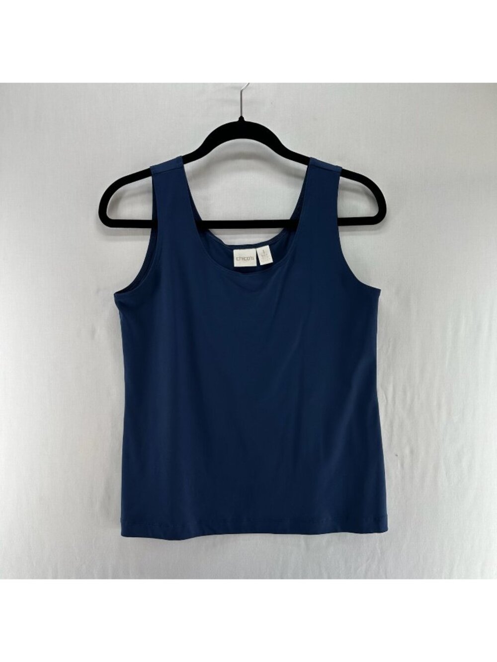 Chico's Microfiber Scoop Neck Tank Top Size 1 M Knit Layering Shell Stretch Blue